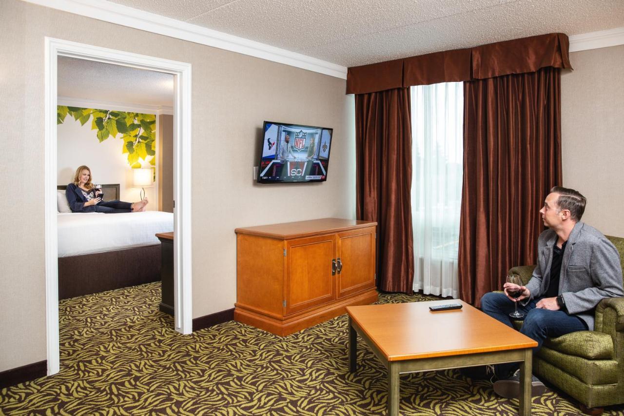 Varscona Hotel On Whyte Edmonton Eksteriør billede